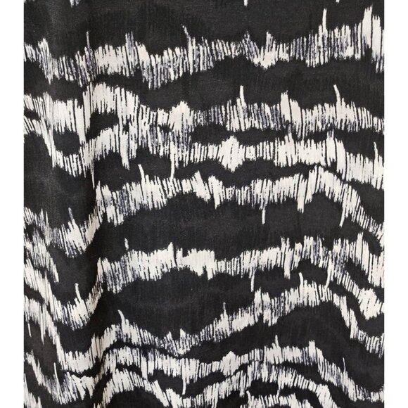 Liz Claiborne Woman 2X Black White Abstract Print Top 2X Short Sleeve Stretch - Picture 8 of 8
